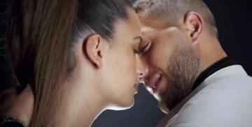 צפו בגל ובן זיני ברגע לוהט, מהשיר החדש שלו עם מאור אדרי